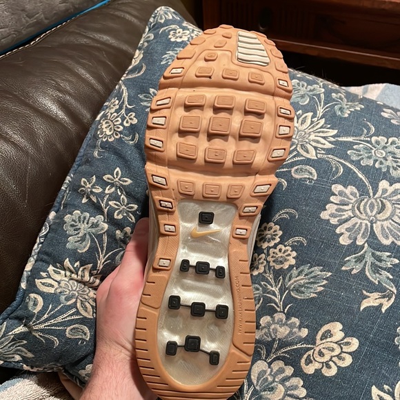 Nike AirMax 360s released in 2007 brand new-never worn. Air bubbles stilperfect - Picture 5 of 6